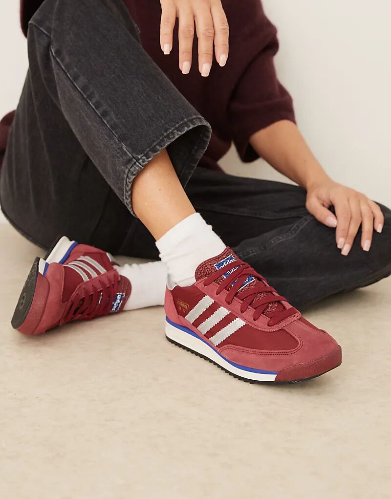 Кроссовки Adidas Originals SL 72 RS бордового и серебристого цвета
Кроссовки Adidas Originals SL 72 RS бордового и серебристого цвета