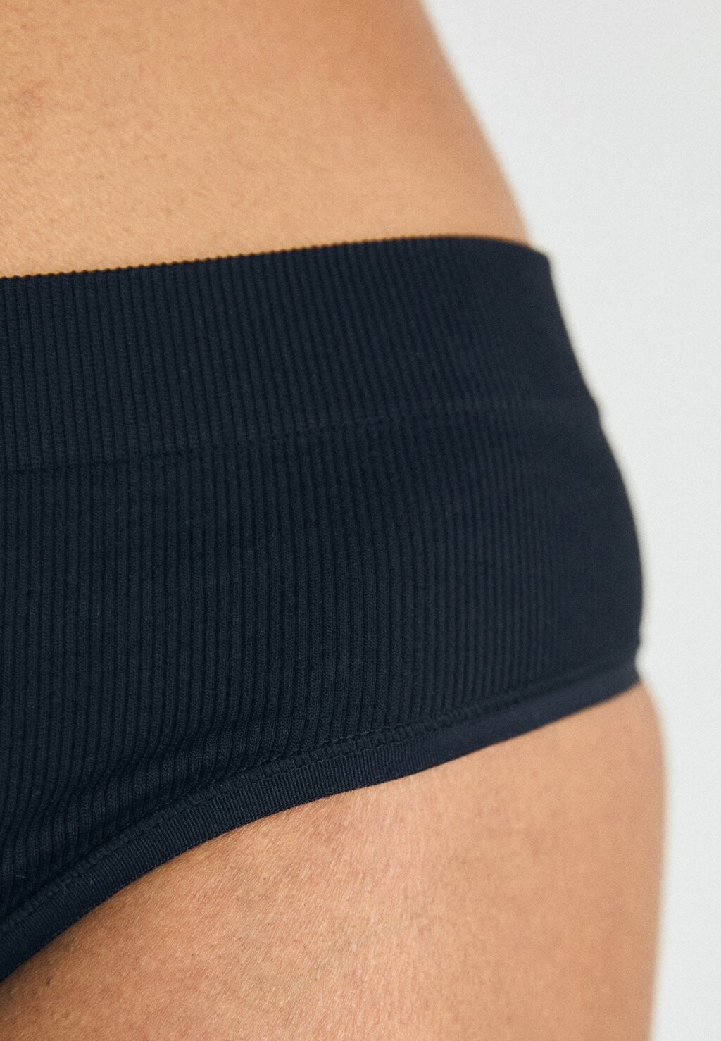 Трусы BRAZILIAN 3 PACK Lindex, черный
Трусы BRAZILIAN 3 PACK Lindex, черный