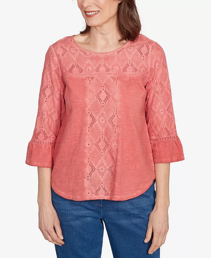 Топ Petite El Paso с фактурным ромбовидным узором и рукавами-колокольчиками Alfred Dunner, красный
Топ Petite El Paso с фактурным ромбовидным узором и рукавами-колокольчиками Alfred Dunner, красный