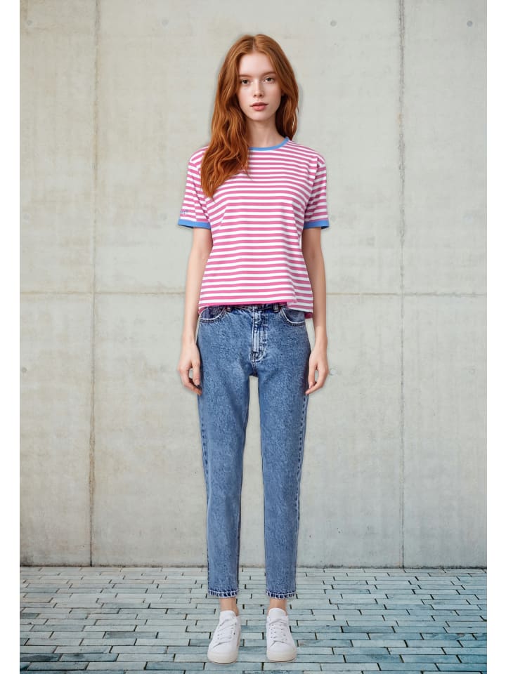 Футболка Salzhaut, цвет offwhite-blossom
Футболка Salzhaut, цвет offwhite-blossom