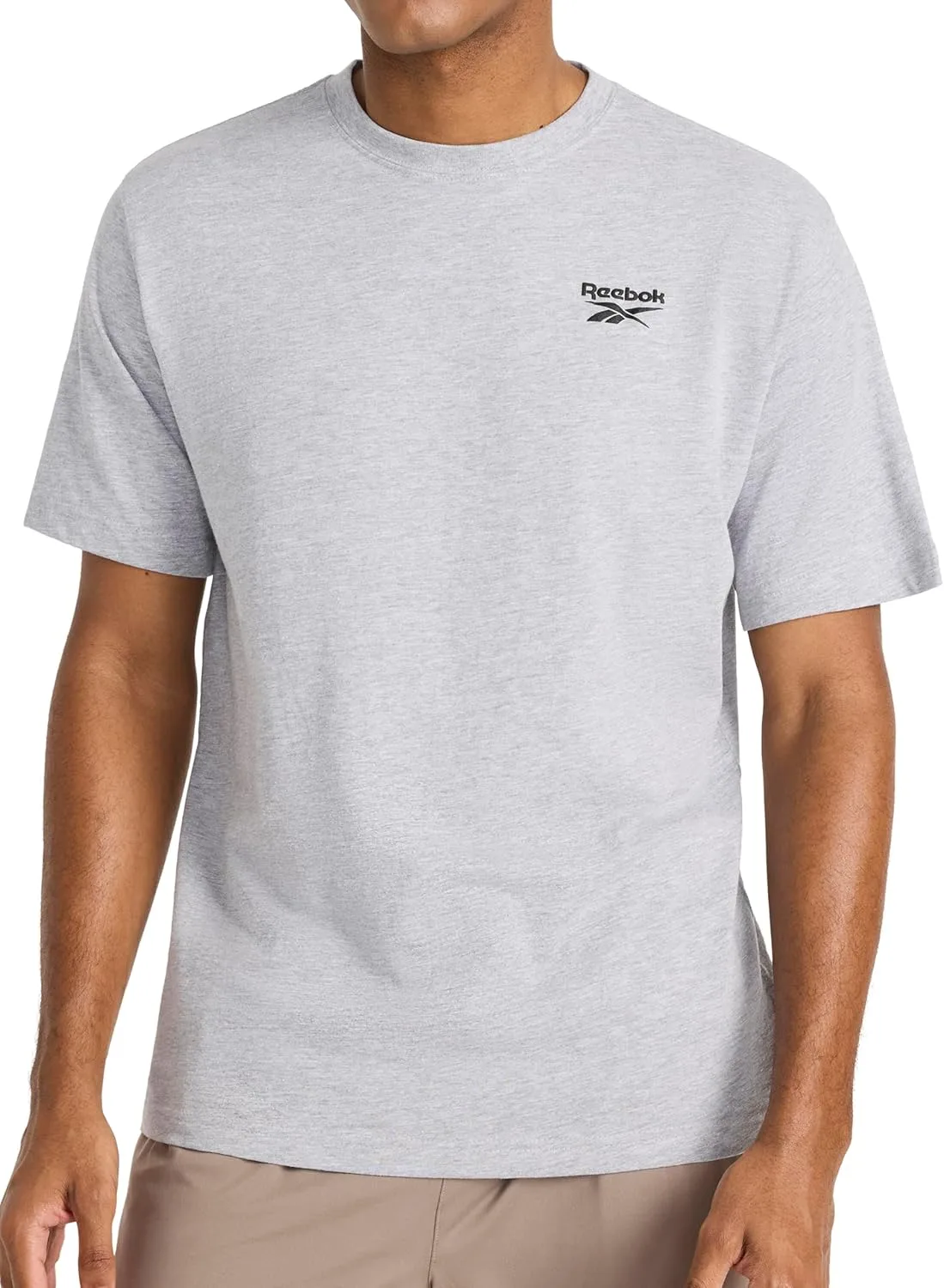 Reebok мужская футболка Phasic Graphic, стандартный крой, легкая ткань из хлопка и полиэстера
Reebok мужская футболка Phasic Graphic, стандартный крой, легкая ткань из хлопка и полиэстера