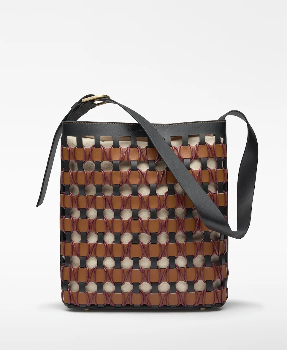 Большая плетеная женская сумка через плечо Hobo Adolfo Dominguez, черный
Большая плетеная женская сумка через плечо Hobo Adolfo Dominguez, черный