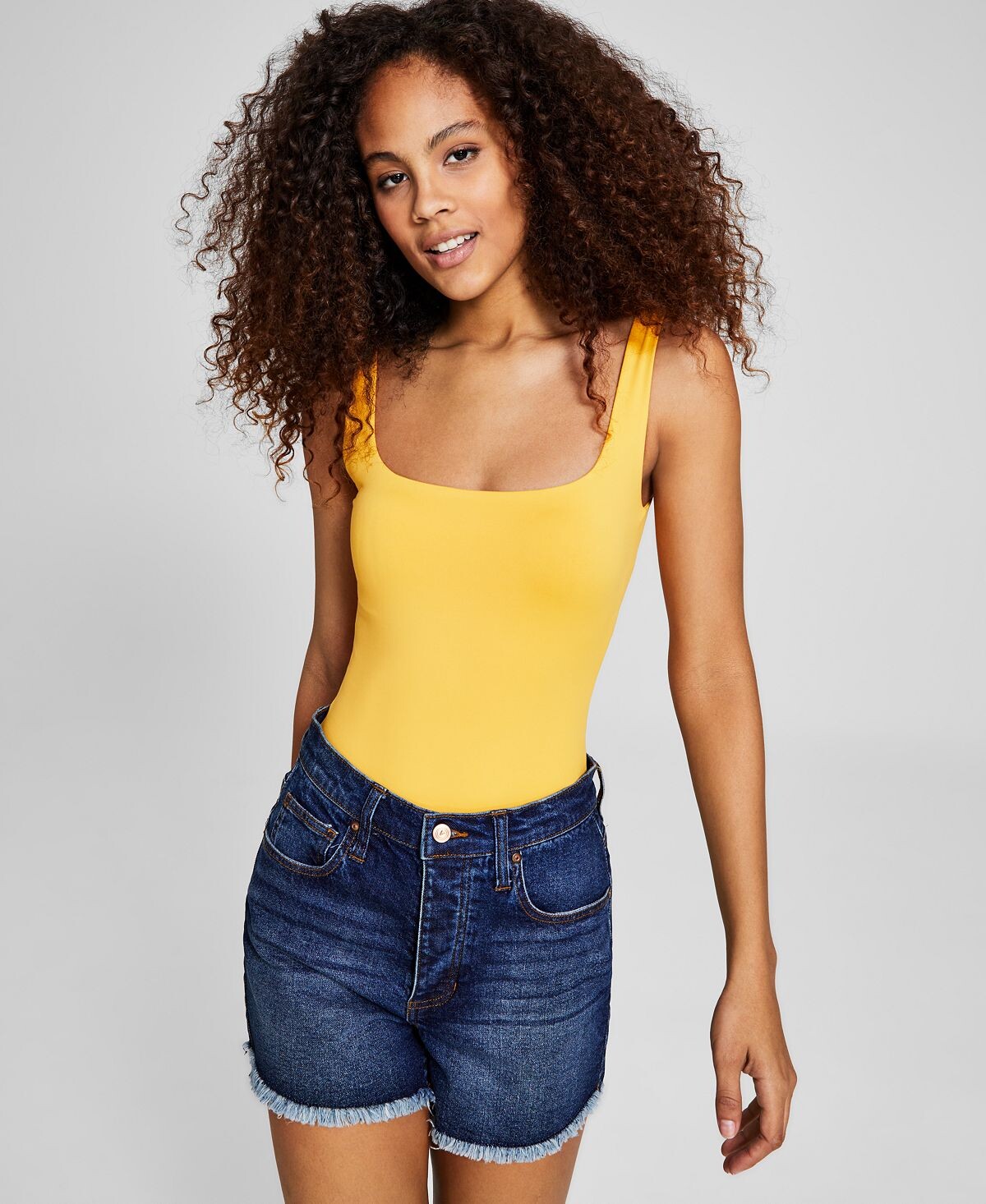 Женское боди-стринги без рукавов с квадратным вырезом And Now This
Женское боди-стринги без рукавов с квадратным вырезом And Now This