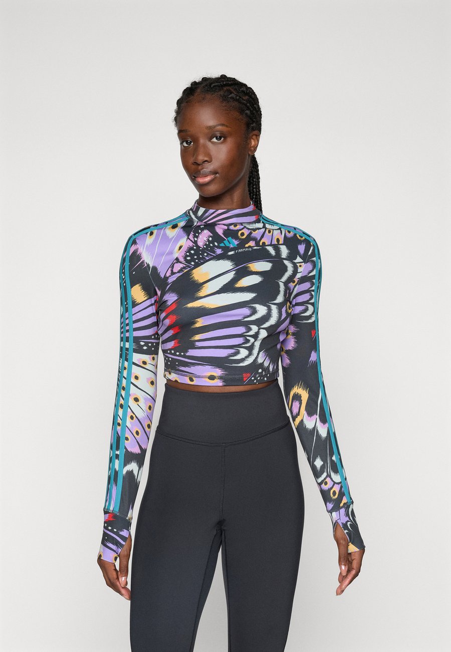 Топ Adidas Sportswear FARM LONGSLEEVE, Black/Preloved Purple/Lush Red/Multi-Coloured
Топ Adidas Sportswear FARM LONGSLEEVE, Black/Preloved Purple/Lush Red/Multi-Coloured