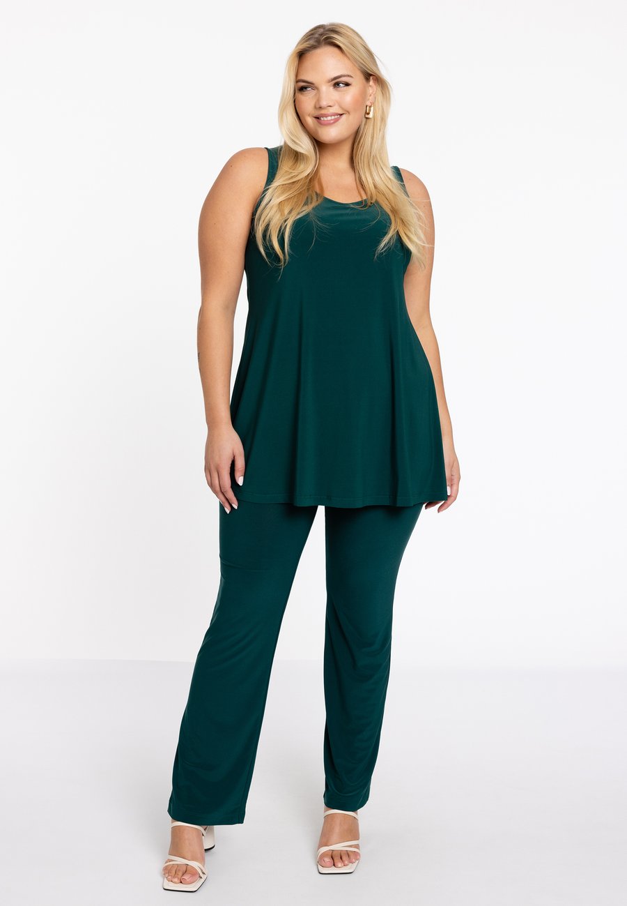 Топ YOEK Round Neck, Dark Green
Топ YOEK Round Neck, Dark Green