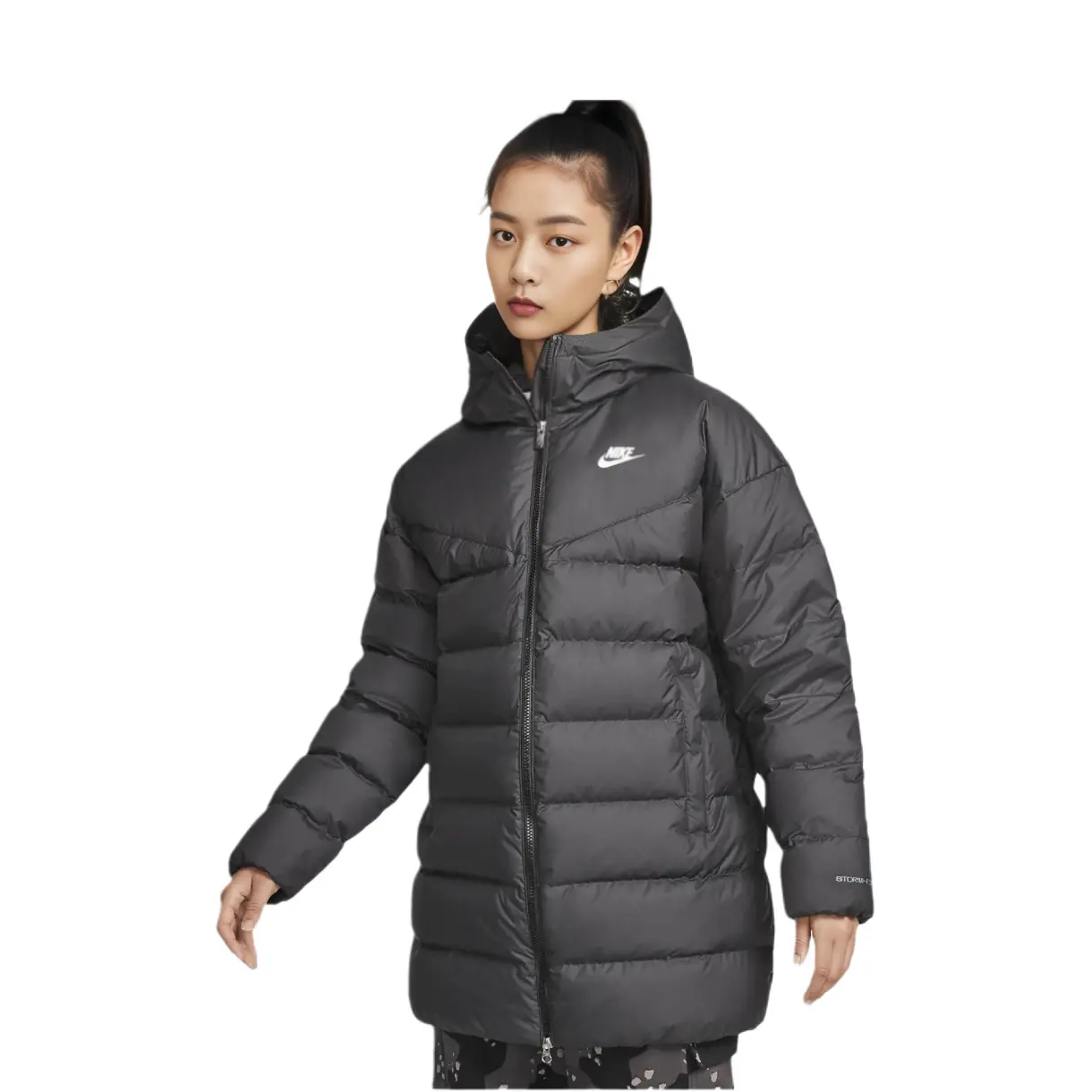 Бархатная куртка женская черная Nike
Бархатная куртка женская черная Nike