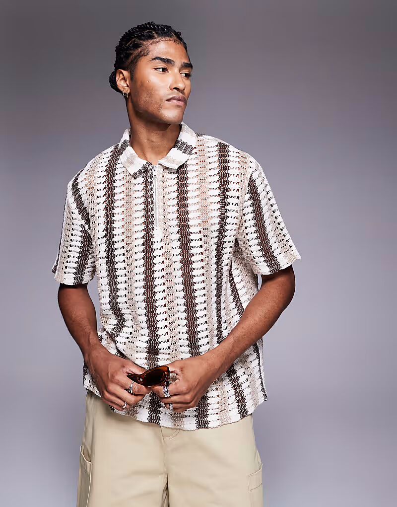 ASOS DESIGN свободный свободный поло на молнии в нейтральную полоску крючком
ASOS DESIGN свободный свободный поло на молнии в нейтральную полоску крючком