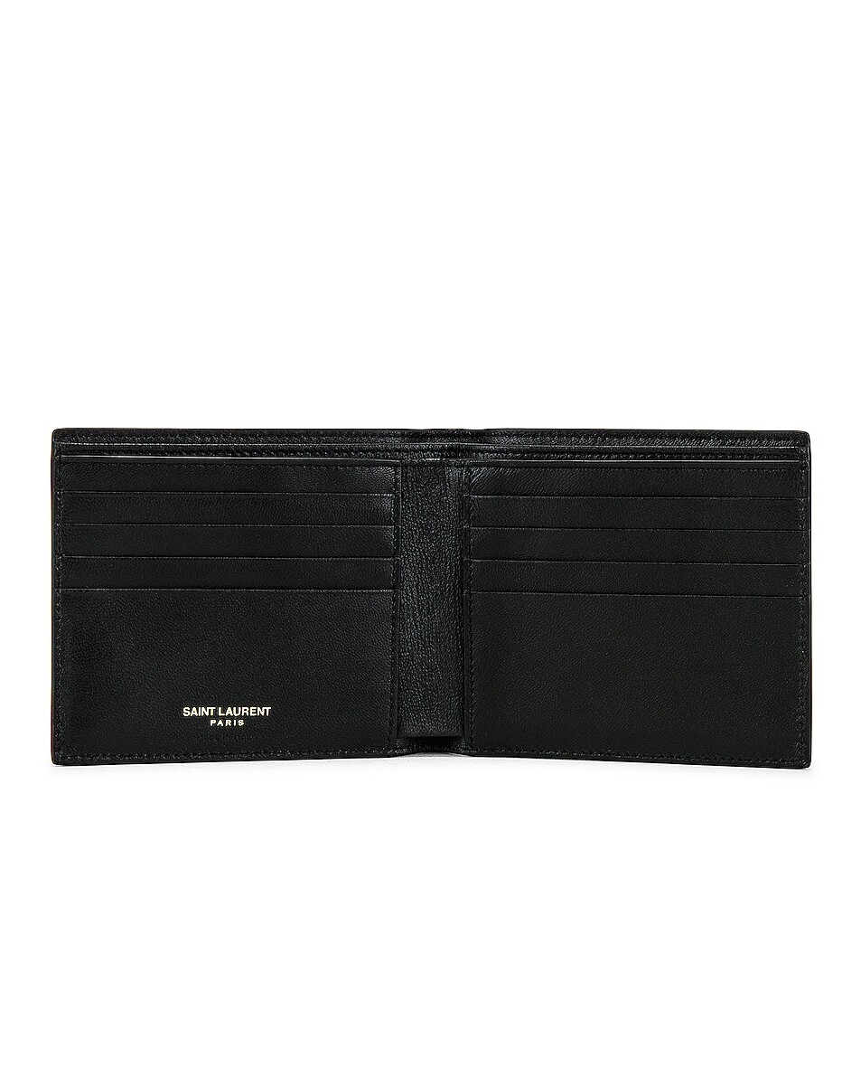 Кошелек Saint Laurent, цвет Noir
Кошелек Saint Laurent, цвет Noir