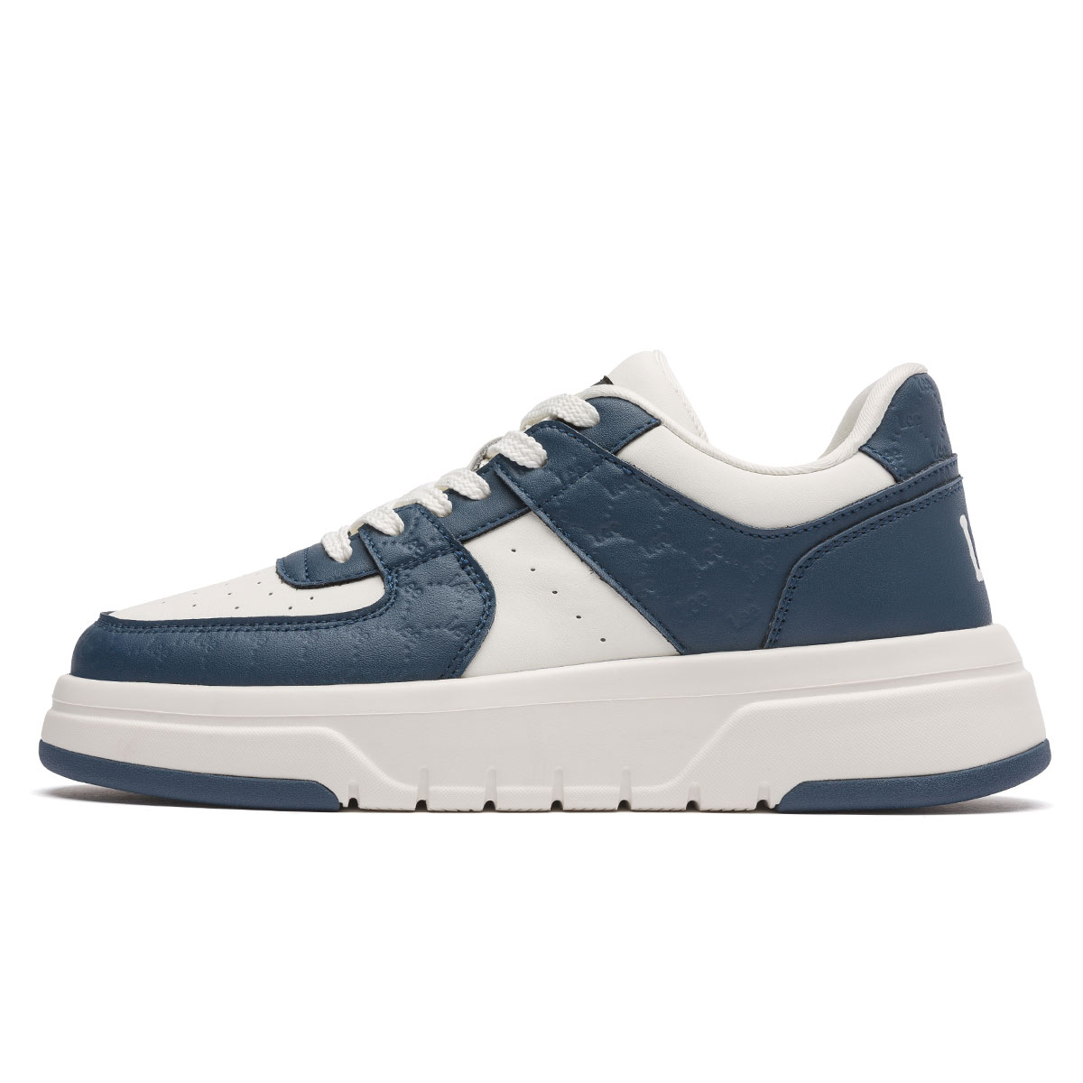 Lee Белые кроссовки дышащие для скейтборда с эффектом увеличения роста мужские низкие голубые, цвет Blue
Lee Белые кроссовки дышащие для скейтборда с эффектом увеличения роста мужские низкие голубые, цвет Blue