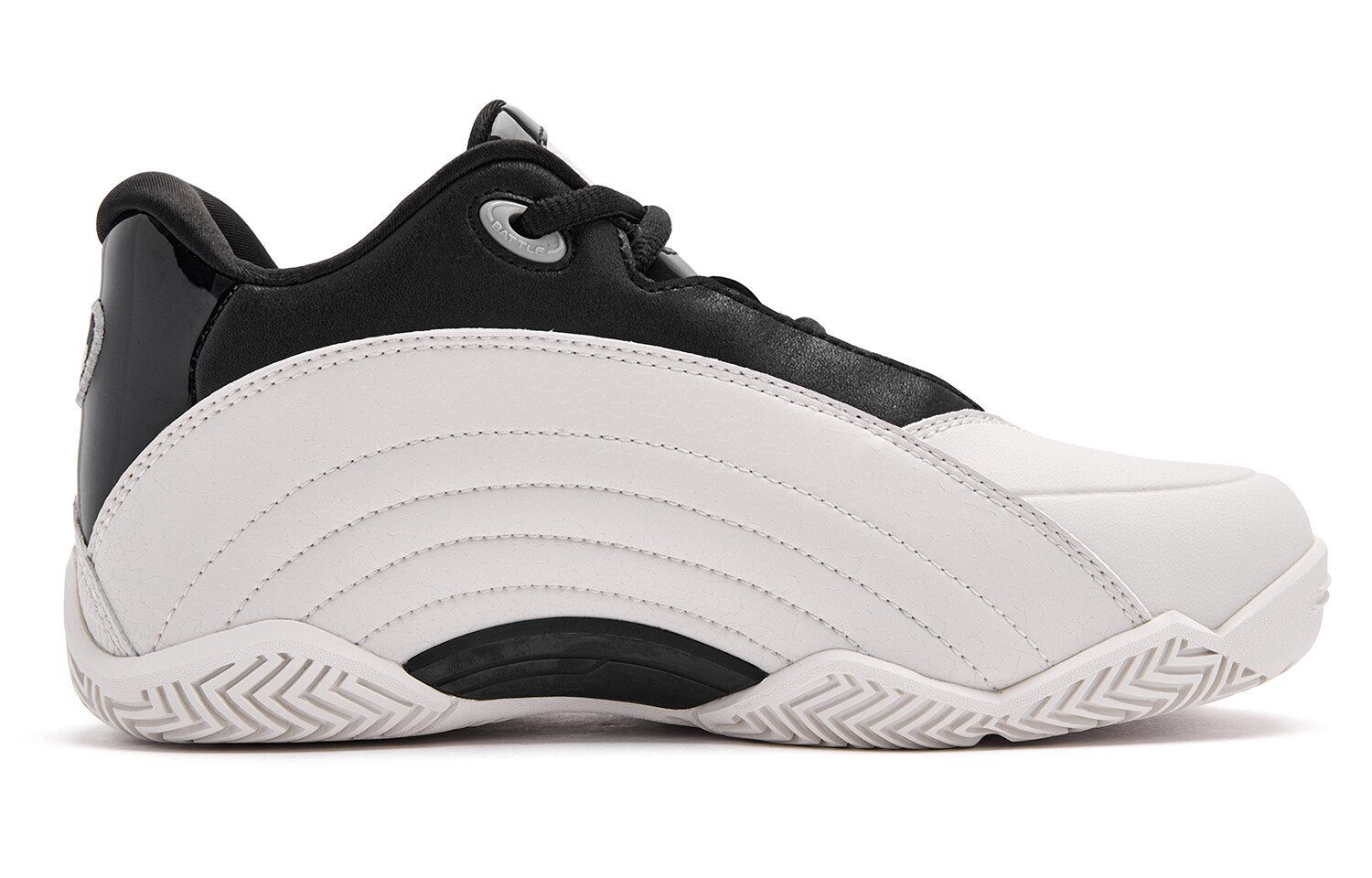 Баскетбольные кроссовки Basketball Shoes Women's Low-Top The Crescent Moon Is Black Qiaodan
Баскетбольные кроссовки Basketball Shoes Women's Low-Top The Crescent Moon Is Black Qiaodan