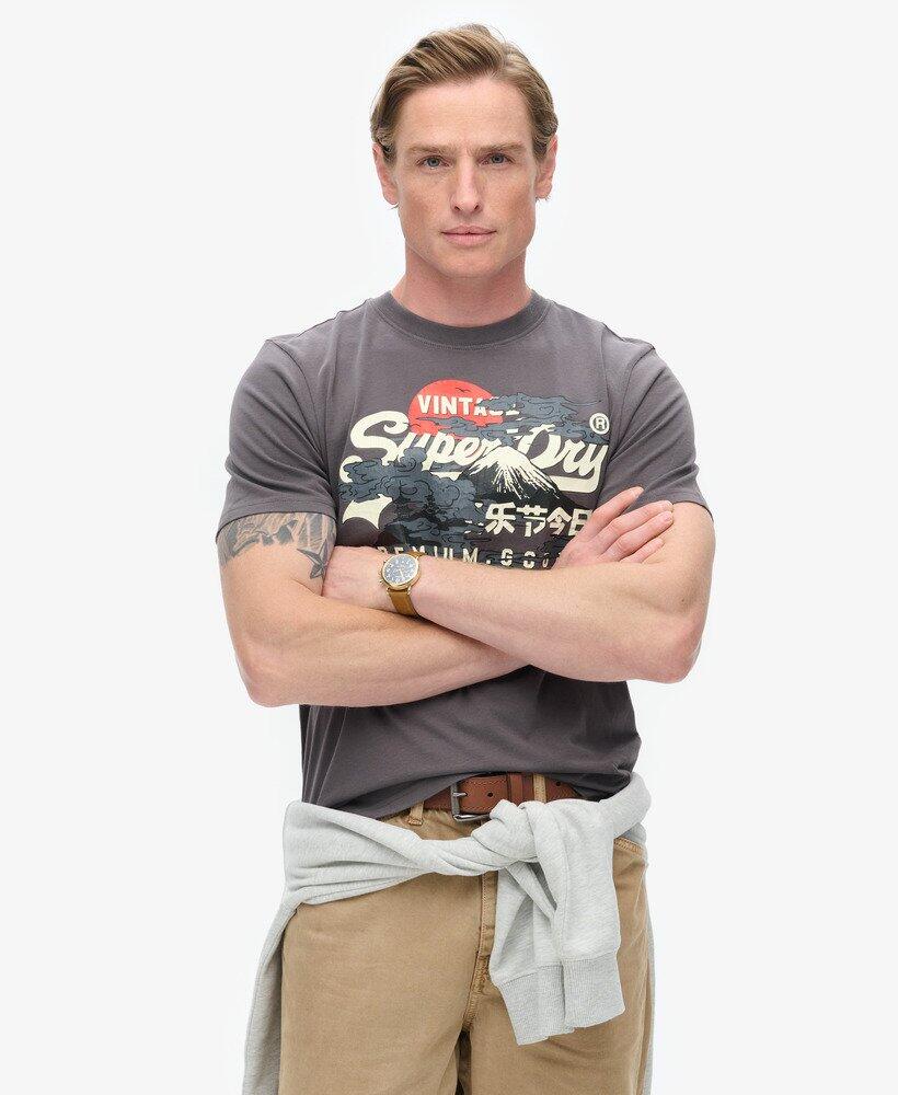 Футболка с принтом Tokyo Vl от SUPERDRY
Футболка с принтом Tokyo Vl от SUPERDRY