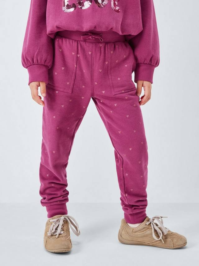 Детские джоггеры с принтом в виде сердечек John Lewis, Berry
Детские джоггеры с принтом в виде сердечек John Lewis, Berry