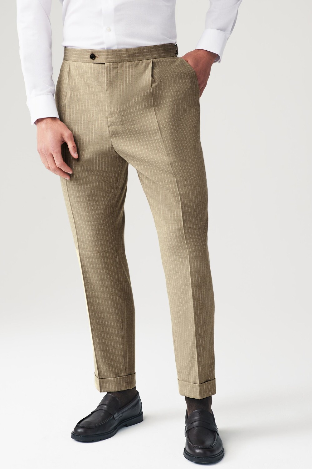 Костюмные брюки узкого кроя в полоску Next, бежевый
Костюмные брюки узкого кроя в полоску Next, бежевый