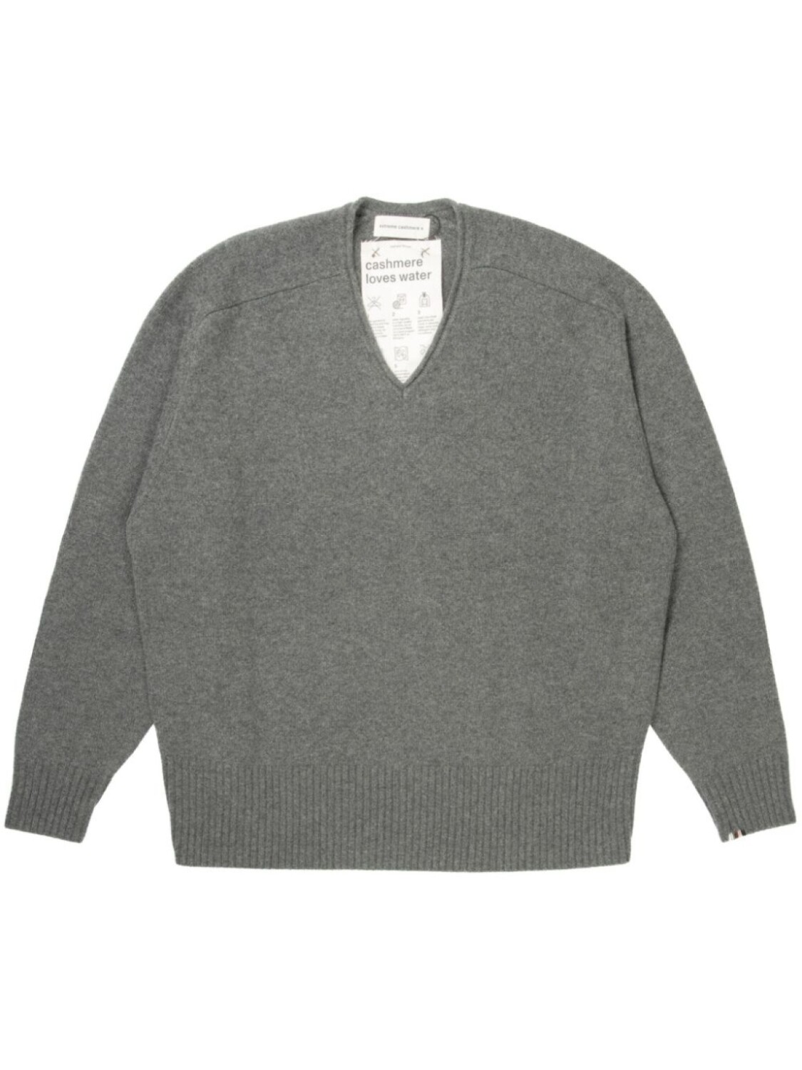 Свитер Club Extreme cashmere, серый
Свитер Club Extreme cashmere, серый