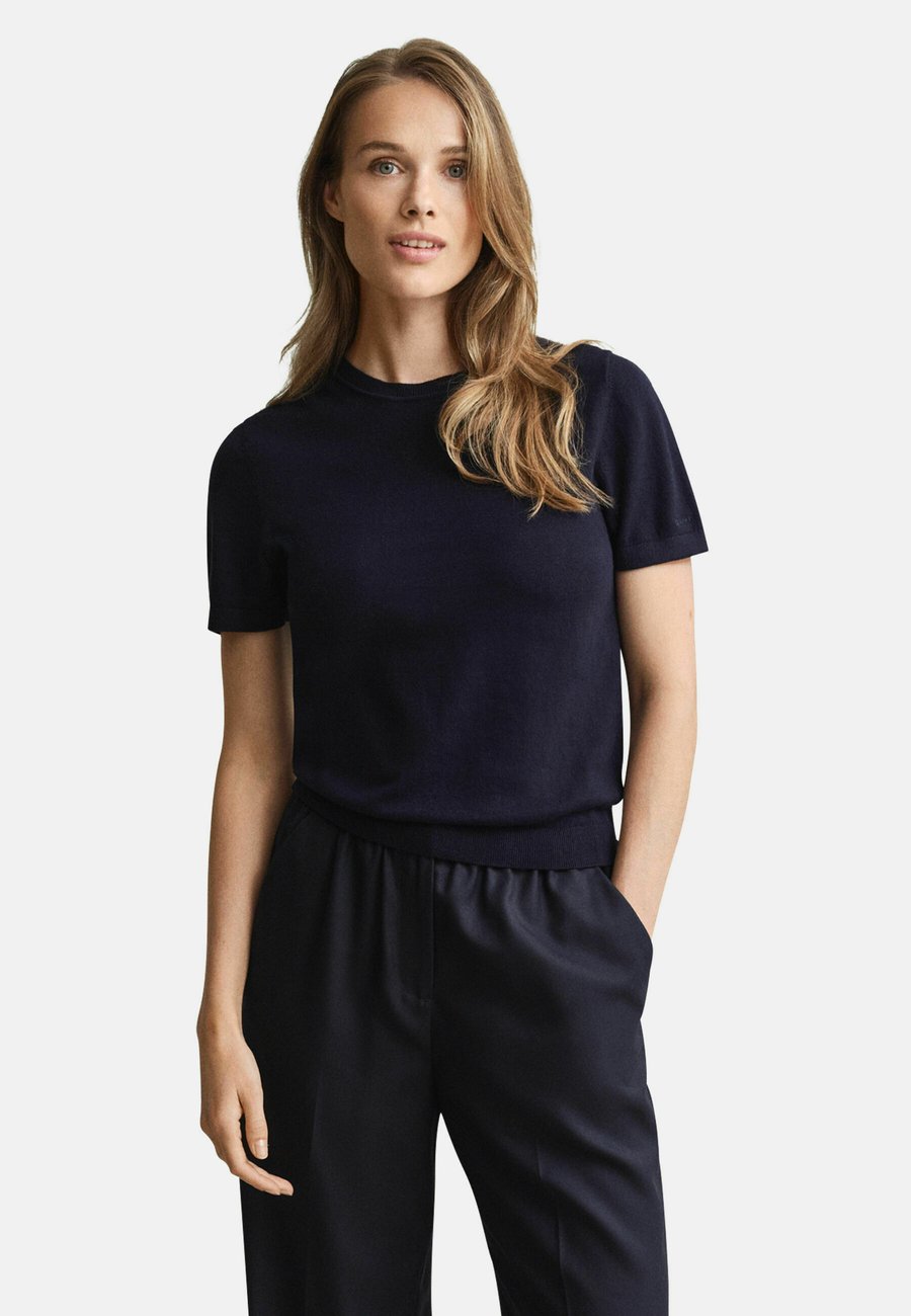 Футболка GANT SHORT SLEEVE CREW NECK, Evening Blue/Dark Blue, Синий, Футболка GANT SHORT SLEEVE CREW NECK, Evening Blue/Dark Blue
Футболка GANT SHORT SLEEVE CREW NECK, Evening Blue/Dark Blue, Синий, Футболка GANT SHORT SLEEVE CREW NECK, Evening Blue/Dark Blue