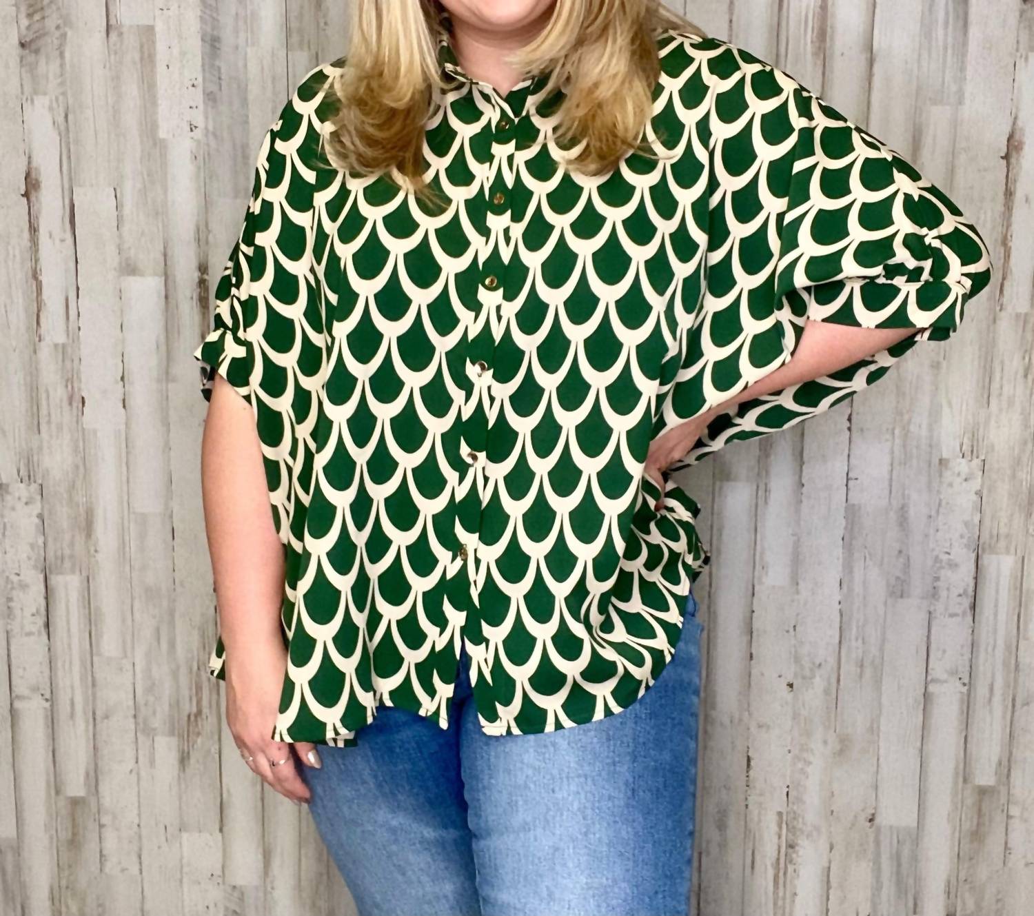 Топ на пуговицах Ellen зеленого цвета eesome
Топ на пуговицах Ellen зеленого цвета eesome