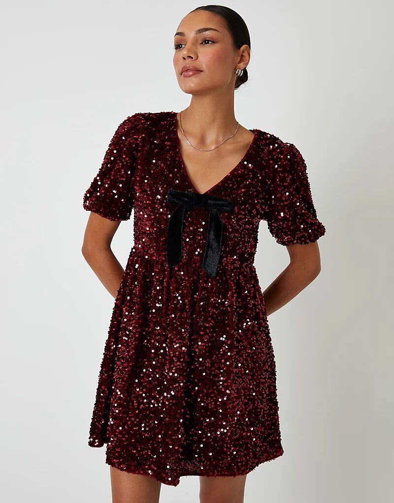 Мини-платье Threadbare Sequin Velour с бантом в бордовом цвете
Мини-платье Threadbare Sequin Velour с бантом в бордовом цвете