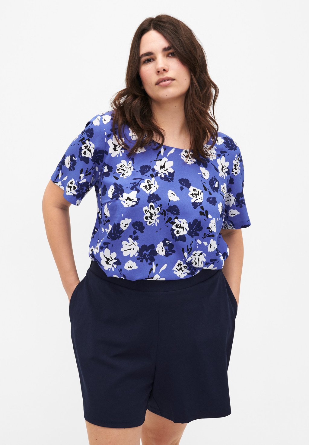 Шорты Zizzi, темно-синий
Шорты Zizzi, темно-синий