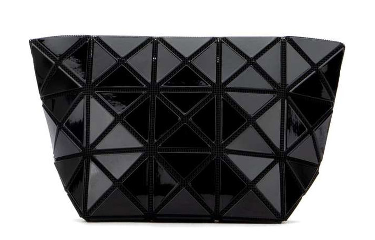 ISSEY MIYAKE Полиэстеровая клатч женская черная
ISSEY MIYAKE Полиэстеровая клатч женская черная