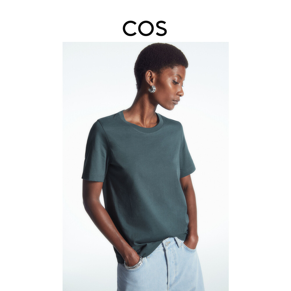 Женская футболка Cos в рубчик с короткими рукавами и круглым вырезом, бирюзовый
Женская футболка Cos в рубчик с короткими рукавами и круглым вырезом, бирюзовый