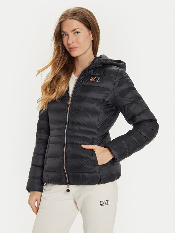 Пуховик стандартного кроя Ea7 Emporio Armani, черный 
Пуховик стандартного кроя Ea7 Emporio Armani, черный