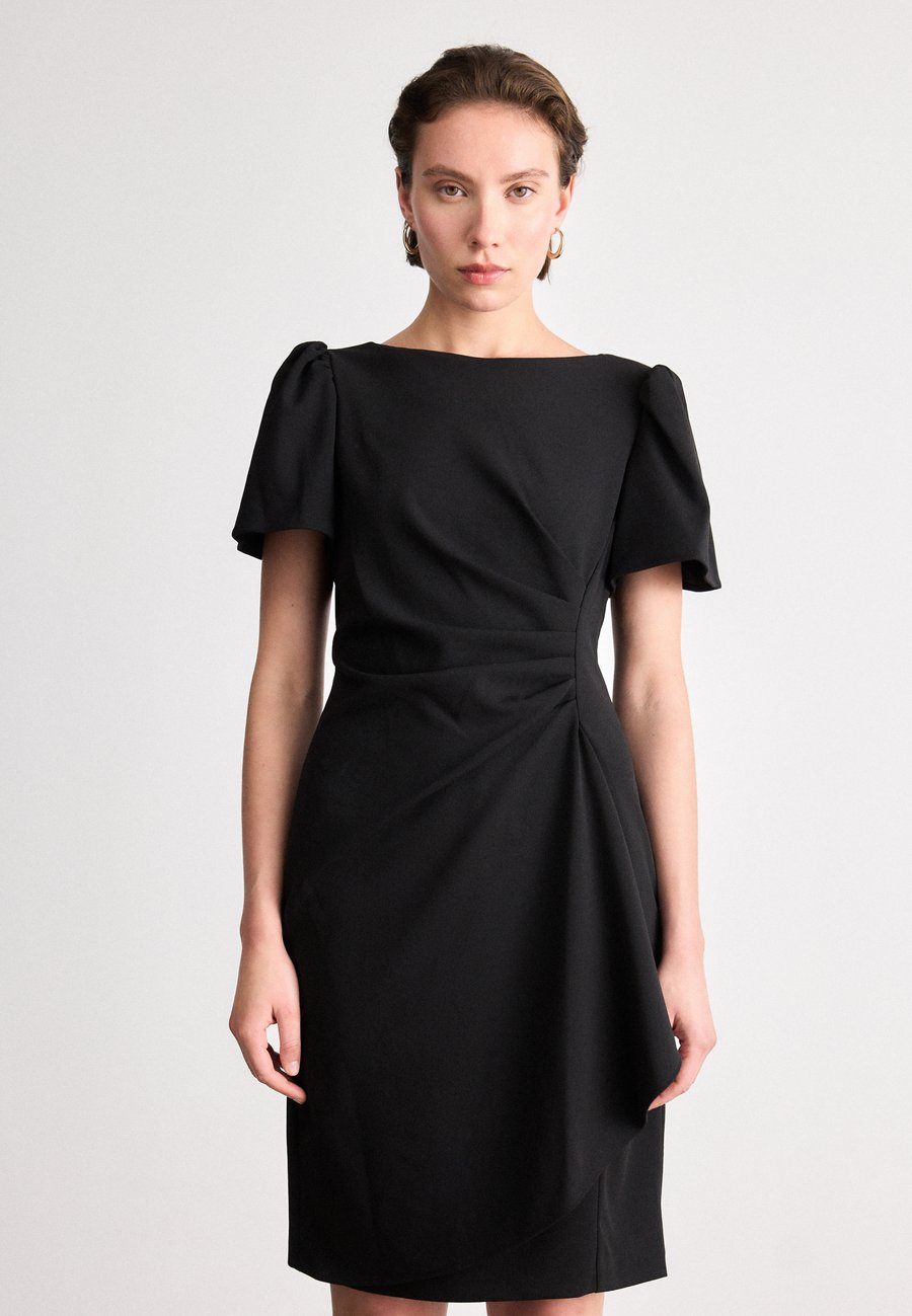 Платье DKNY FLUTTER RUCHED BODY SHEATH, Black
Платье DKNY FLUTTER RUCHED BODY SHEATH, Black