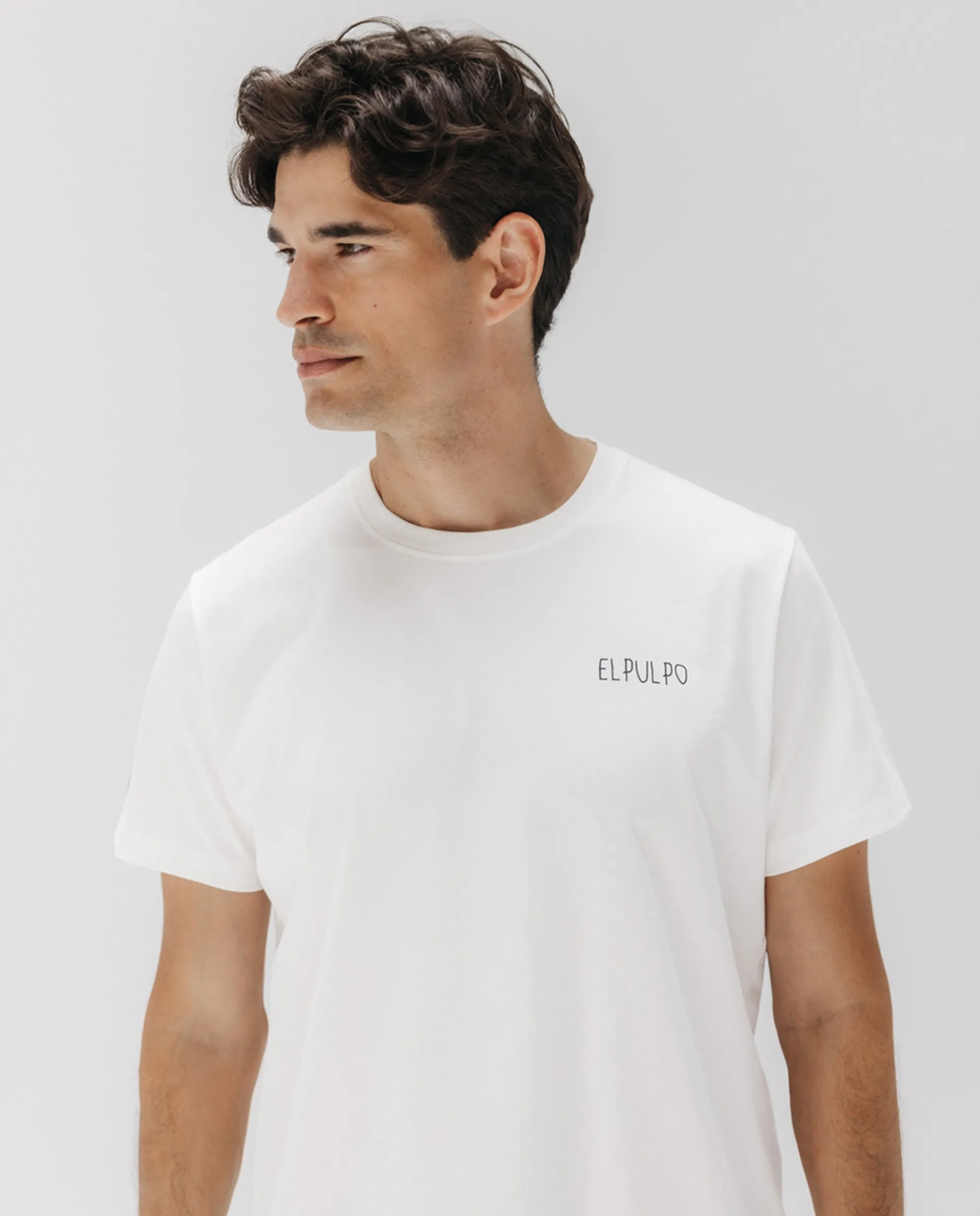 Мужская полуприлегающая футболка с коротким рукавом и нашивкой на рукаве El Pulpo, белый
Мужская полуприлегающая футболка с коротким рукавом и нашивкой на рукаве El Pulpo, белый