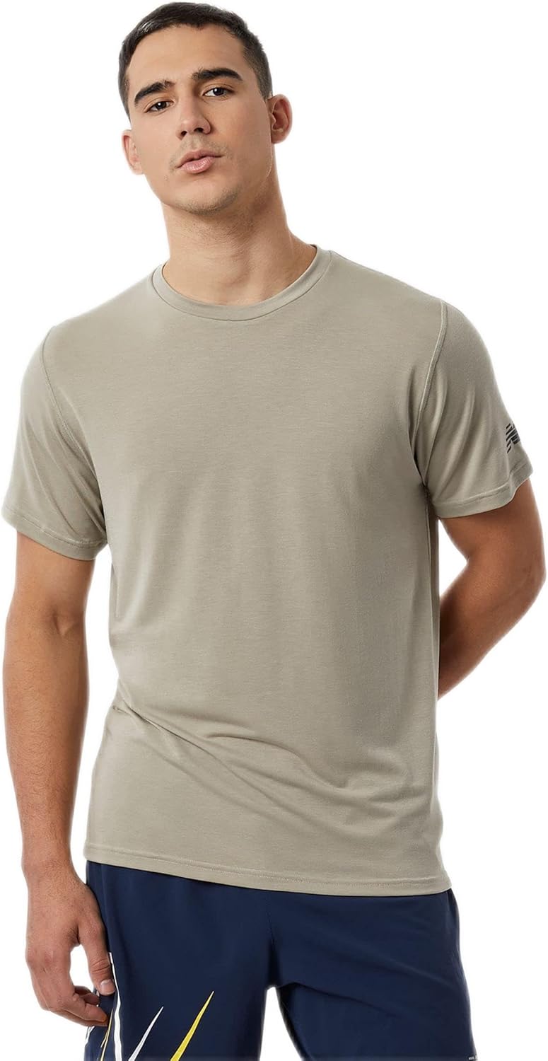 New Balance мужские Rwtech Dry с коротким рукавом, Aluminum
New Balance мужские Rwtech Dry с коротким рукавом, Aluminum