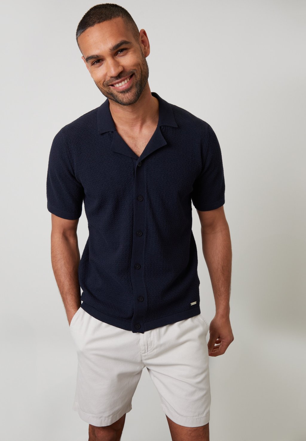 Рубашка TREDCROFT Threadbare, синий
Рубашка TREDCROFT Threadbare, синий