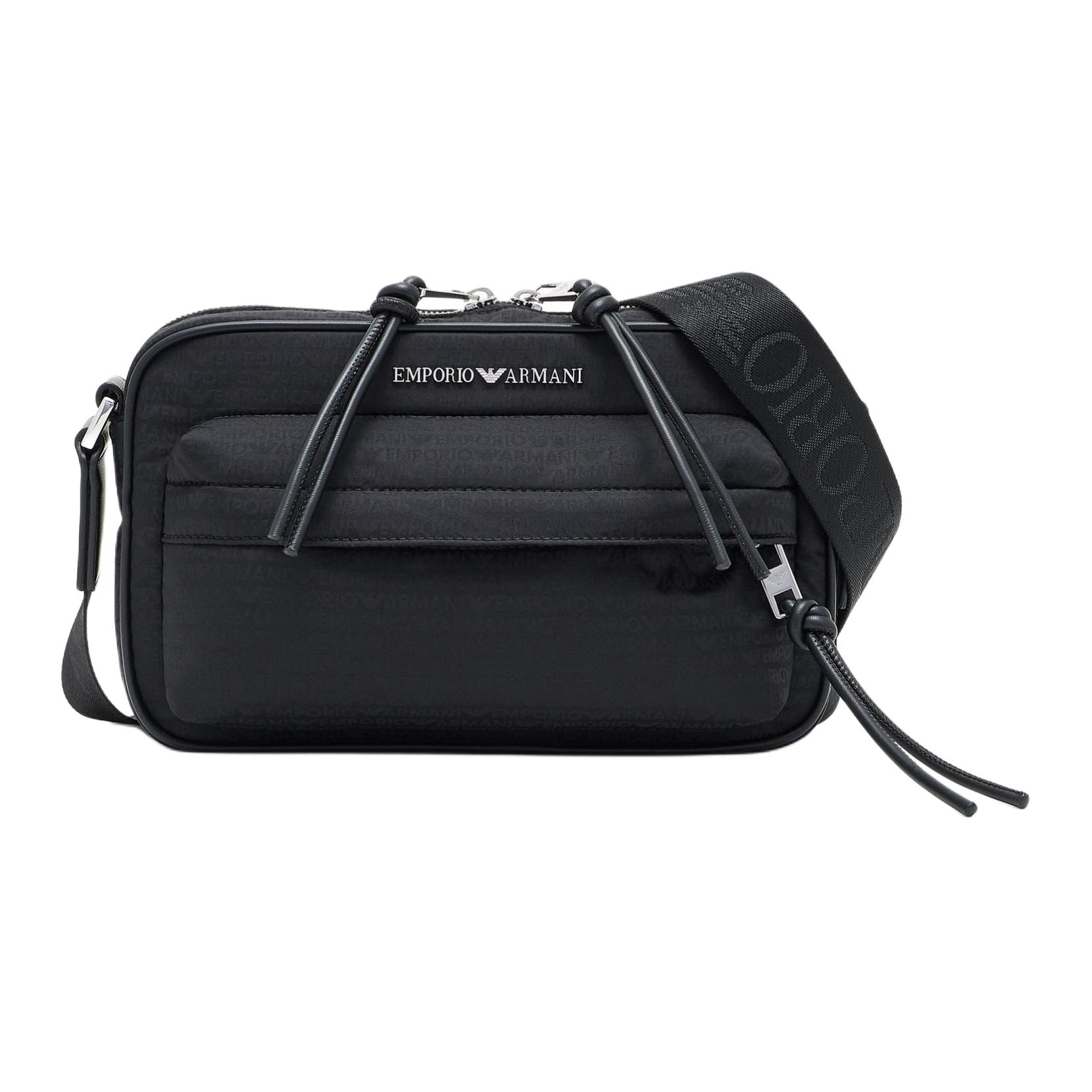 Полиамидная наплечная сумка через плечо мужская черная EMPORIO ARMANI, Set (Bag+Dust Bag)
Полиамидная наплечная сумка через плечо мужская черная EMPORIO ARMANI, Set (Bag+Dust Bag)