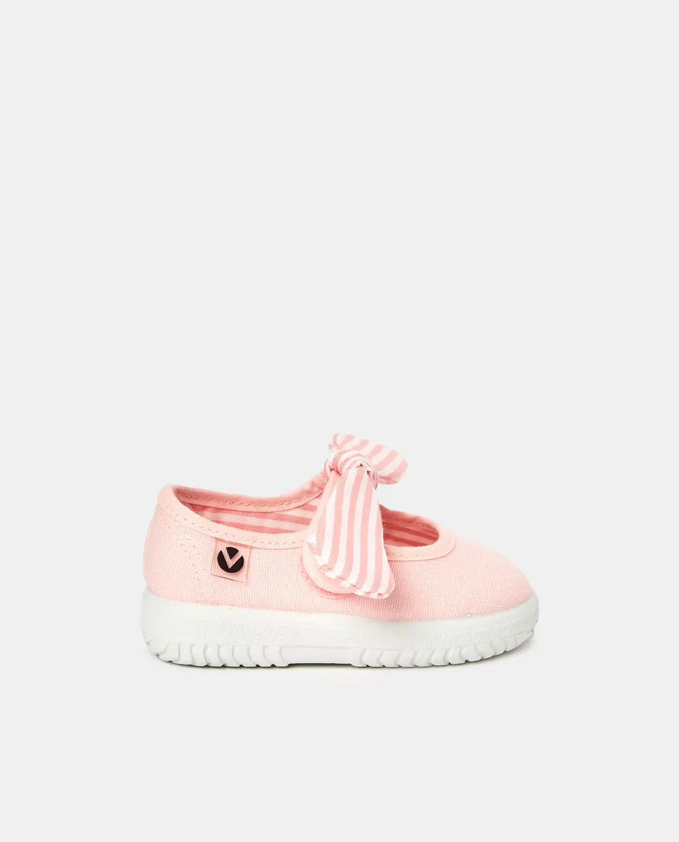 Балетки Мэри Джейн Victoria, цвет Rosa
Балетки Мэри Джейн Victoria, цвет Rosa