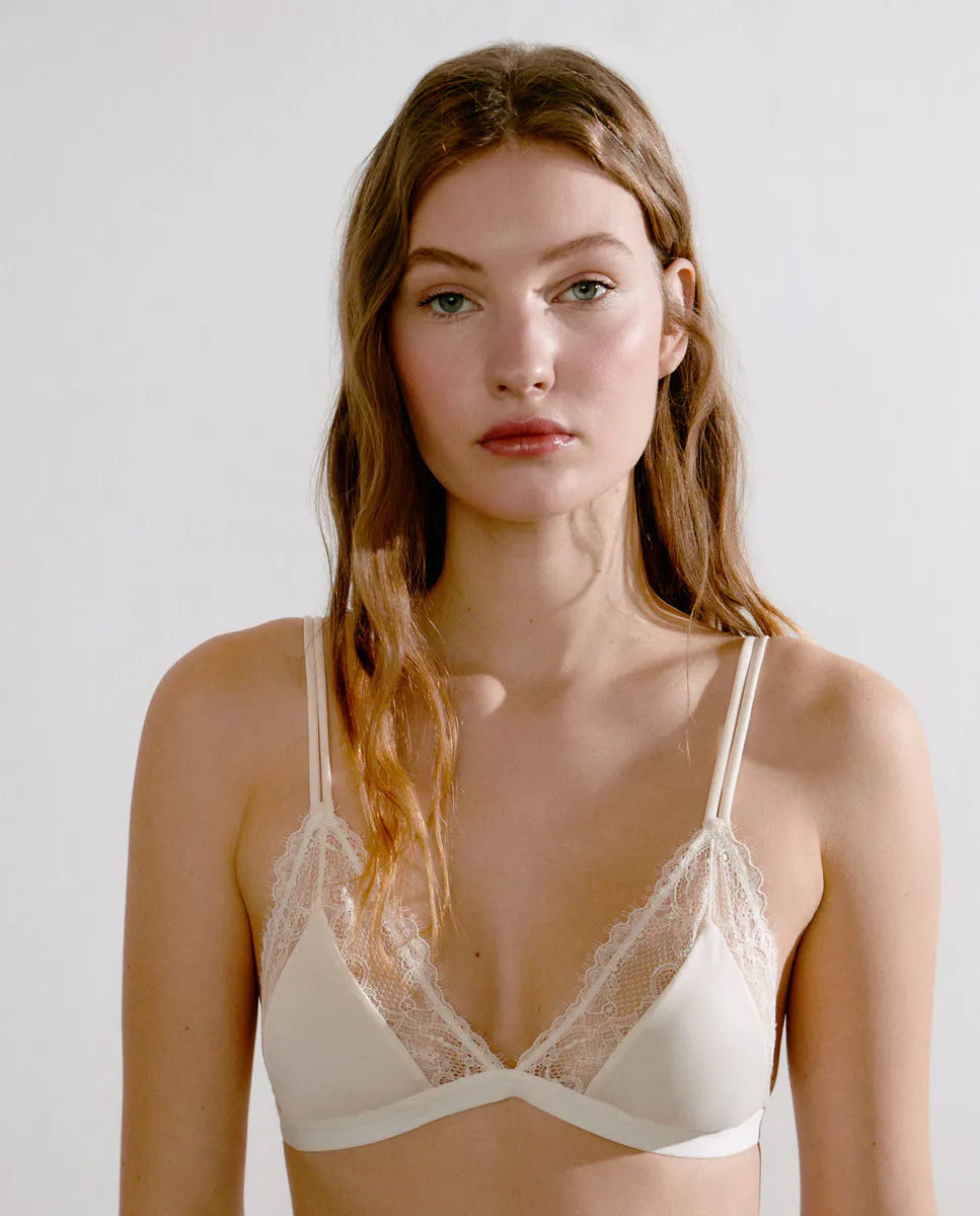 Кружевной бюстгальтер-бралетт Énfasis, цвет Blanco roto
Кружевной бюстгальтер-бралетт Énfasis, цвет Blanco roto