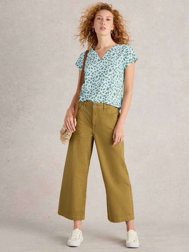 Топ Nelly Abstract с V-образным вырезом White Stuff, Pale Blue/Multi
Топ Nelly Abstract с V-образным вырезом White Stuff, Pale Blue/Multi