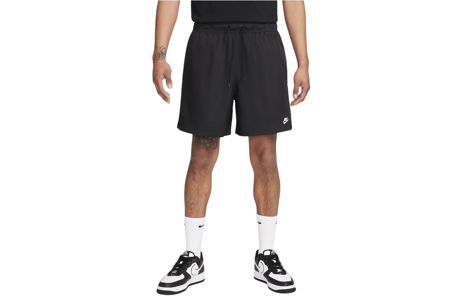 Спортивные шорты мужские черные Nike, черный
Спортивные шорты мужские черные Nike, черный