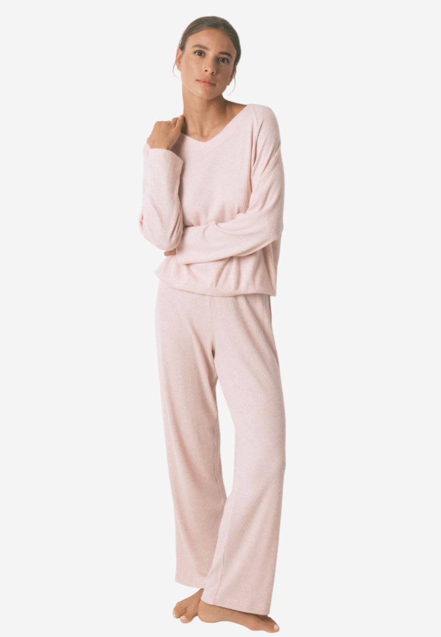 Пижамный комплект women'secret SET, Lilac/Light Pink
Пижамный комплект women'secret SET, Lilac/Light Pink
