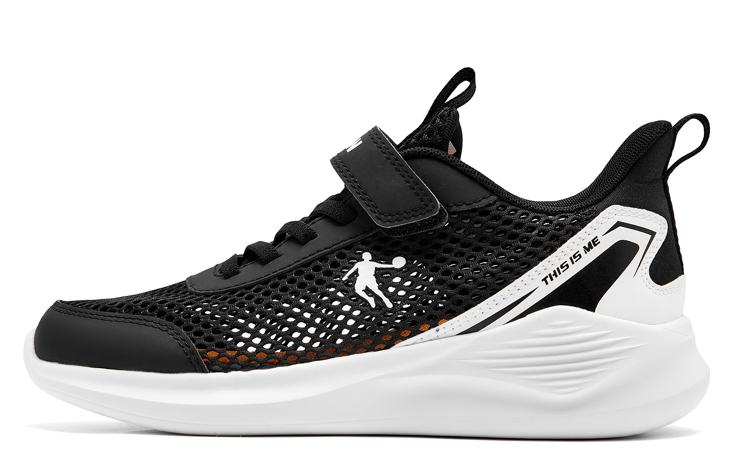 QIAODAN Дышащие легкие амортизирующие низкие детские беговые кроссовки black
QIAODAN Дышащие легкие амортизирующие низкие детские беговые кроссовки black