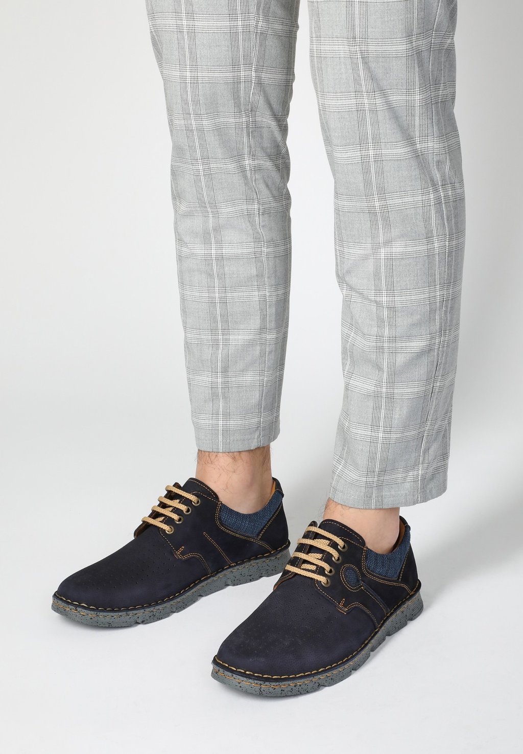 Кроссовки VENEZIA, цвет Royal Blue
Кроссовки VENEZIA, цвет Royal Blue