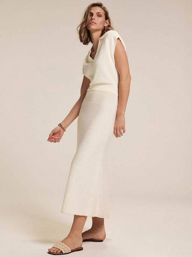 Текстурированное платье миди Mint Velvet, слоновая кость 
Текстурированное платье миди Mint Velvet, слоновая кость