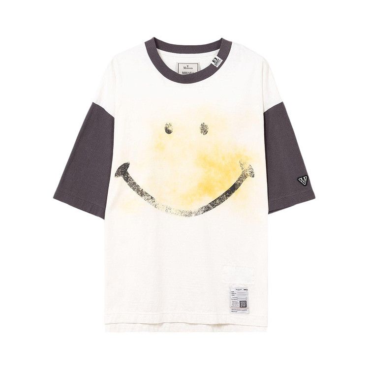 Футболка Maison Mihara Yasuhiro Smily Face Printed Ringer Tee, White
Футболка Maison Mihara Yasuhiro Smily Face Printed Ringer Tee, White