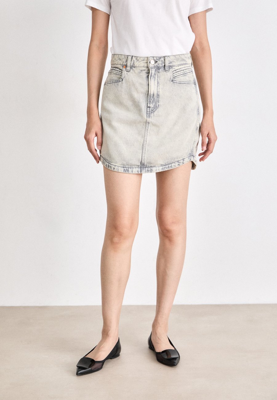 Юбка BOSS SKIRT, Grey
Юбка BOSS SKIRT, Grey