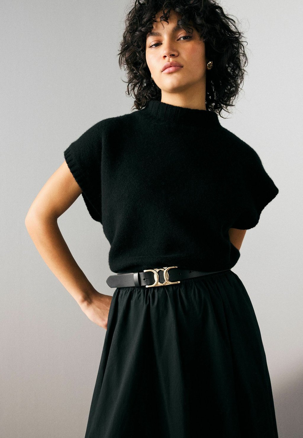 Пояс STATEMENT Next, черный
Пояс STATEMENT Next, черный