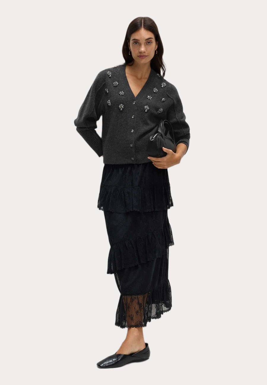 Кардиган Marks & Spencer EMBELLISHED, Charcoal/Mottled Grey
Кардиган Marks & Spencer EMBELLISHED, Charcoal/Mottled Grey