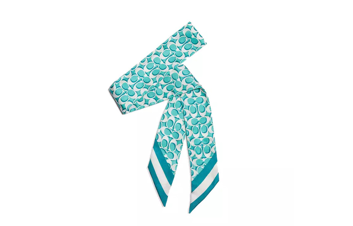 Женский шелковый шарф COACH
Женский шелковый шарф COACH