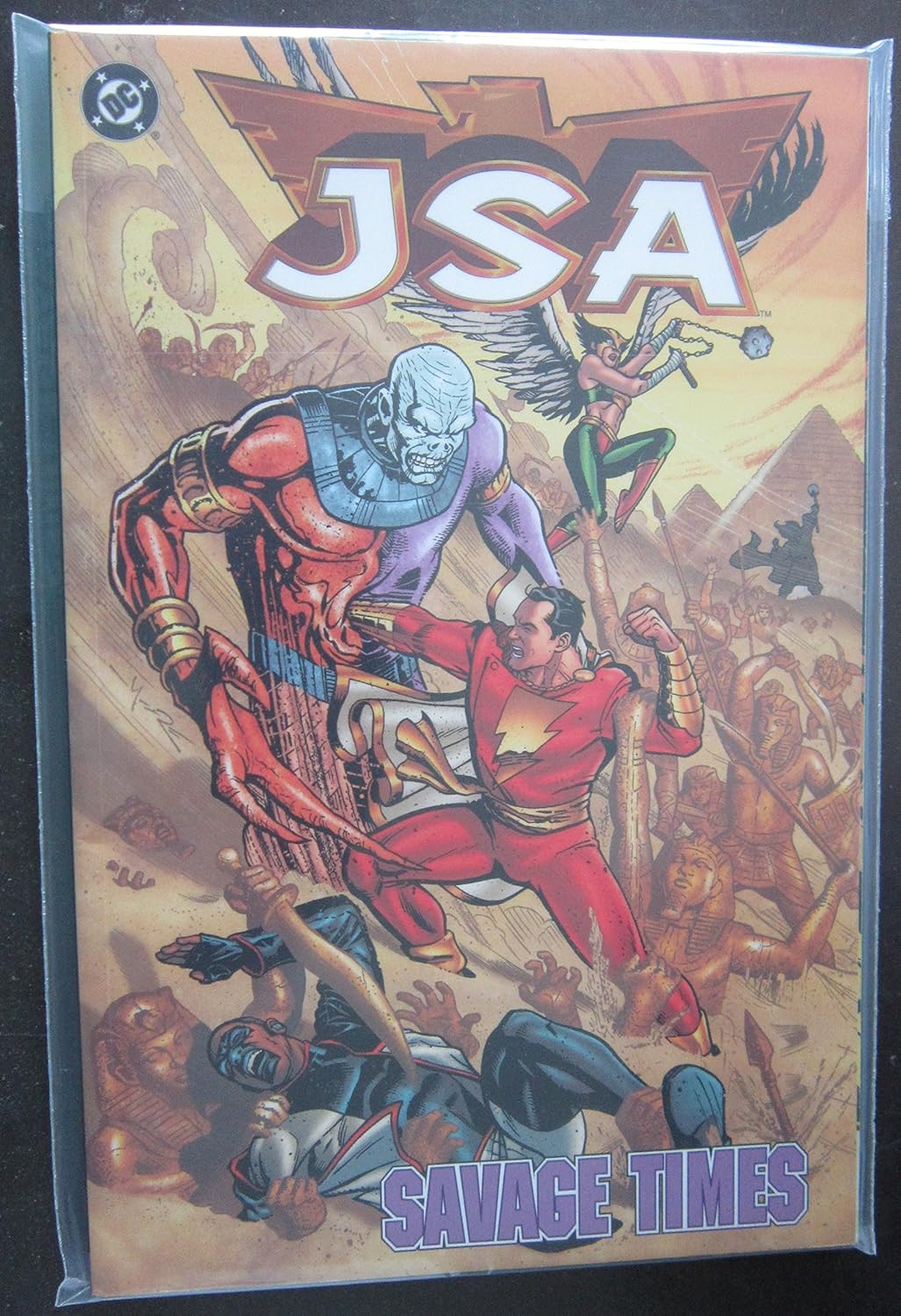 JSA: Savage Times - VOL 06 (JSA (Justice Society of America) (Graphic Novels)) (DC Comics)
JSA: Savage Times - VOL 06 (JSA (Justice Society of America) (Graphic Novels)) (DC Comics)