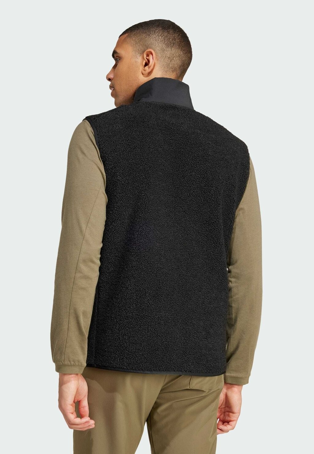 Жилет adidas, черный
Жилет adidas, черный