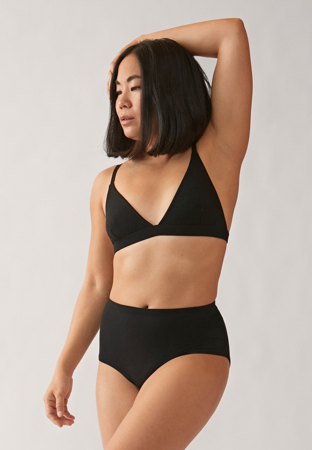 Треугольный бюстгальтер OSILAA ARMEDANGELS, черный
Треугольный бюстгальтер OSILAA ARMEDANGELS, черный