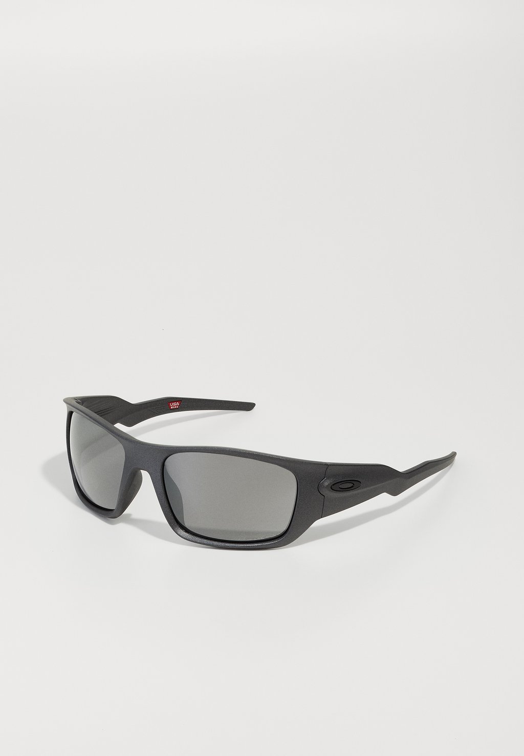 Солнцезащитные очки MASSETER UNISEX Oakley, серый
Солнцезащитные очки MASSETER UNISEX Oakley, серый