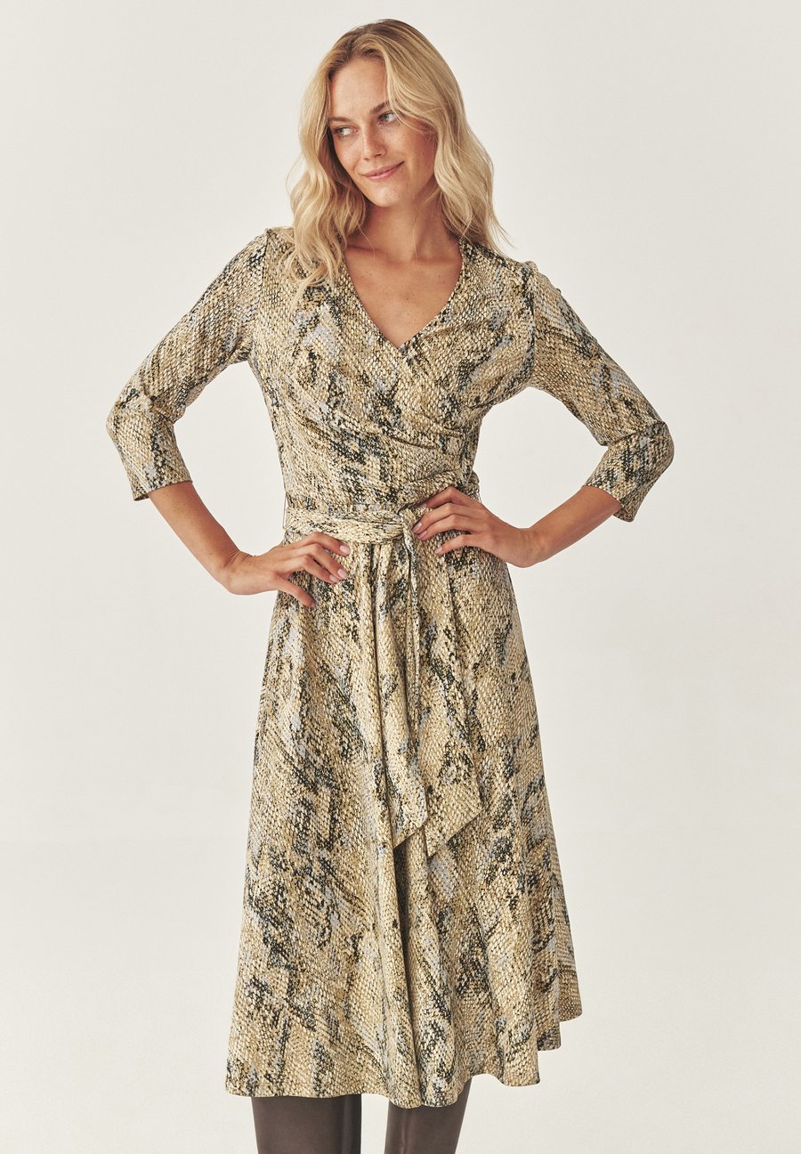 Платье TATUUM IGANKA CZ, Beige
Платье TATUUM IGANKA CZ, Beige