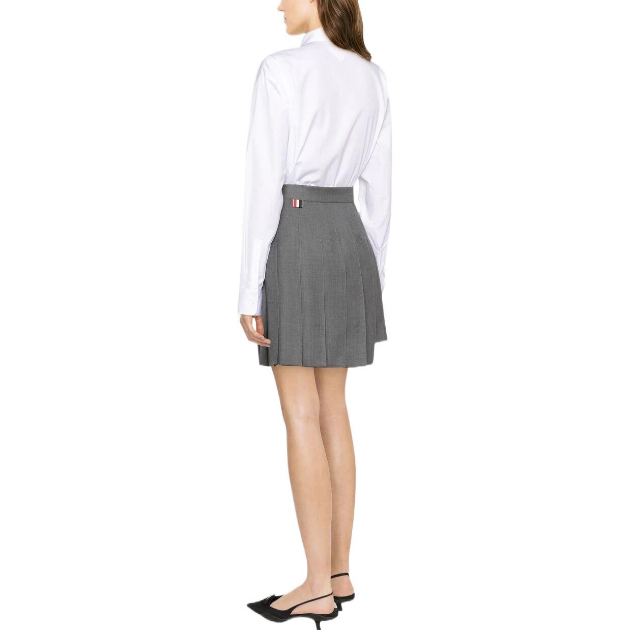 Рубашка женская Prada без карманов, белый
Рубашка женская Prada без карманов, белый