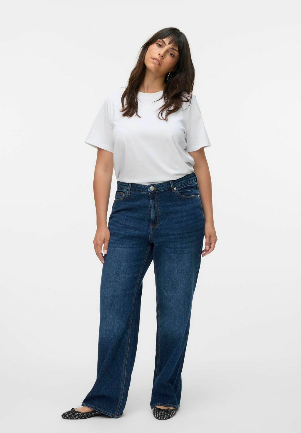 Джинсы свободного кроя WEIT GESCHNITTEN VMTESSA HOHE TAILLE Vero Moda Curve, цвет Dark Blue Denim
Джинсы свободного кроя WEIT GESCHNITTEN VMTESSA HOHE TAILLE Vero Moda Curve, цвет Dark Blue Denim